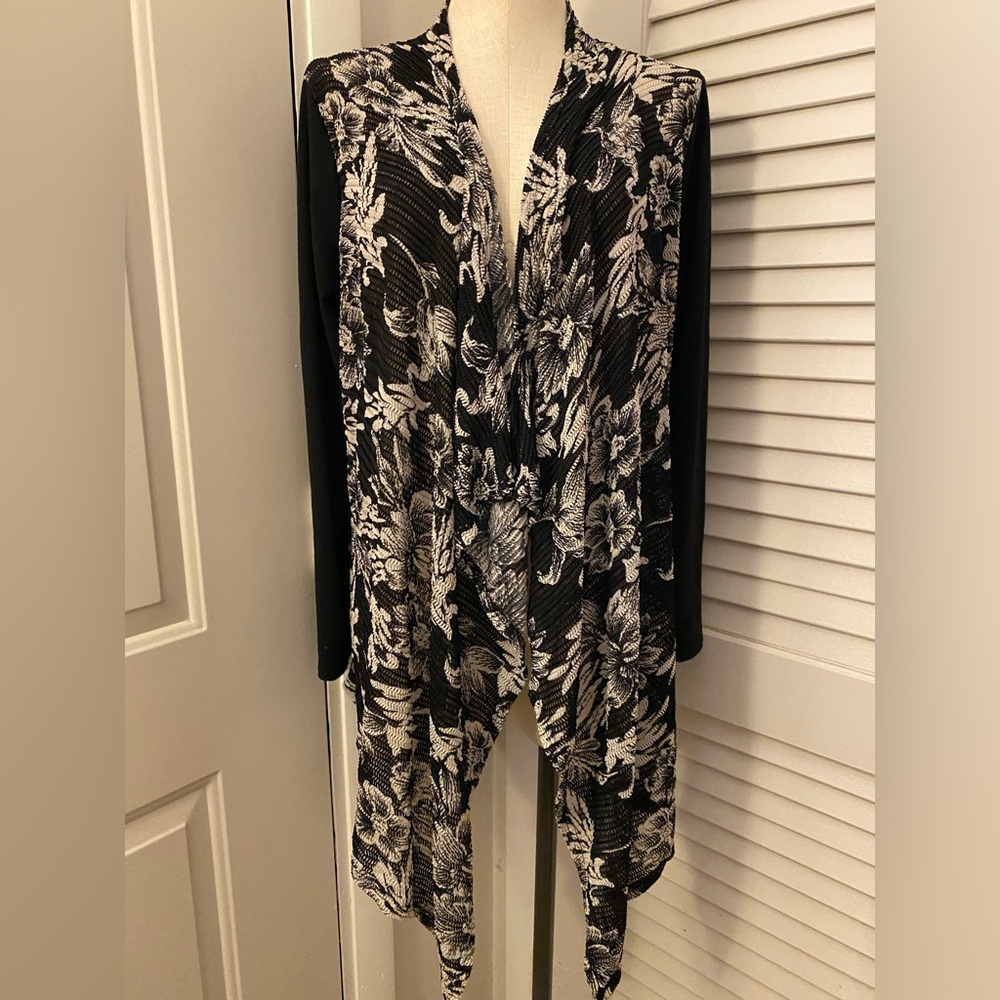 “Casual Express” Floral Black and White Cardigan- Size Small